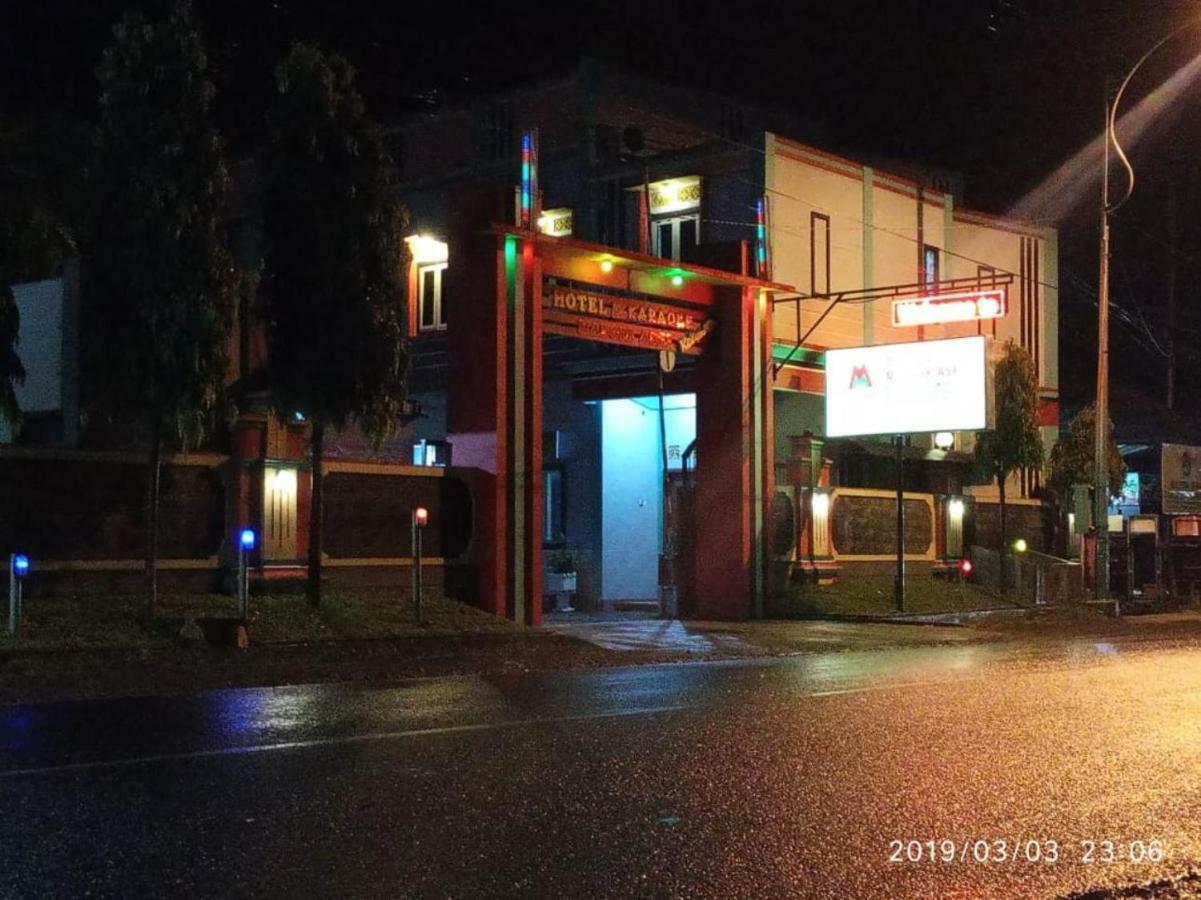 Penginapan Hotel Mangir Asri Giaoag Exterior foto